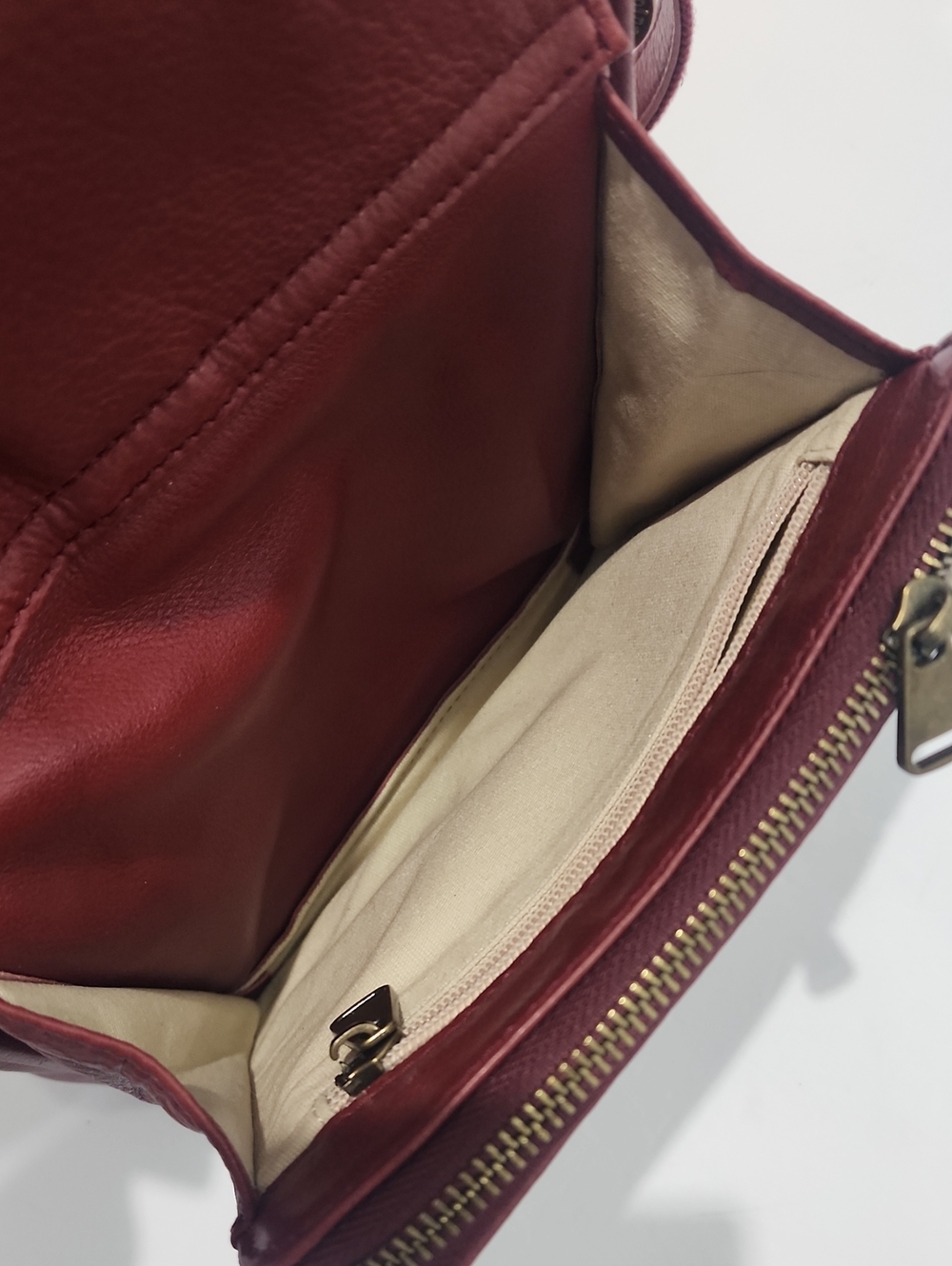 Minooy Athena Unique Design Mini Crossbody Bag - Picture 9 of 15